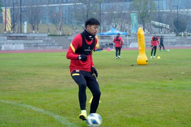 华体会官方网站-“新人”加剧国青良性竞争 把“根”扎牢期待为国出战